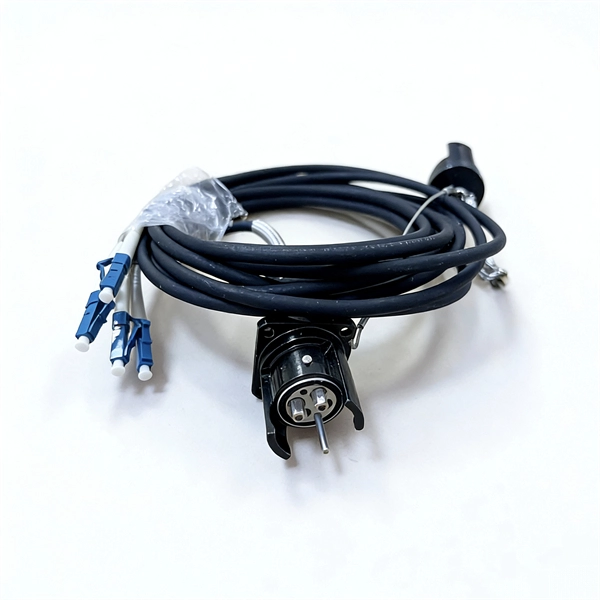 Can a fiber optic cold splice be used to connect fiber optic cables 