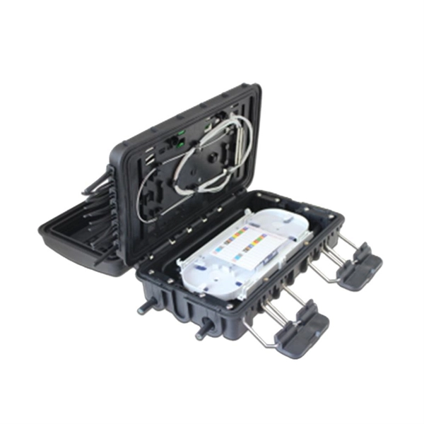 Photovoltaic combiner box commissioning